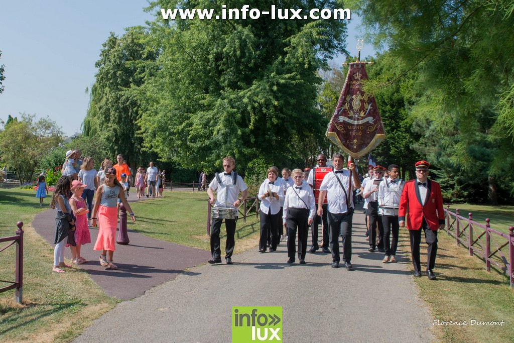 //media/jw_sigpro/users/0000001510/fete nationnale Mouzon/fte nationnale Mouzon 1 22